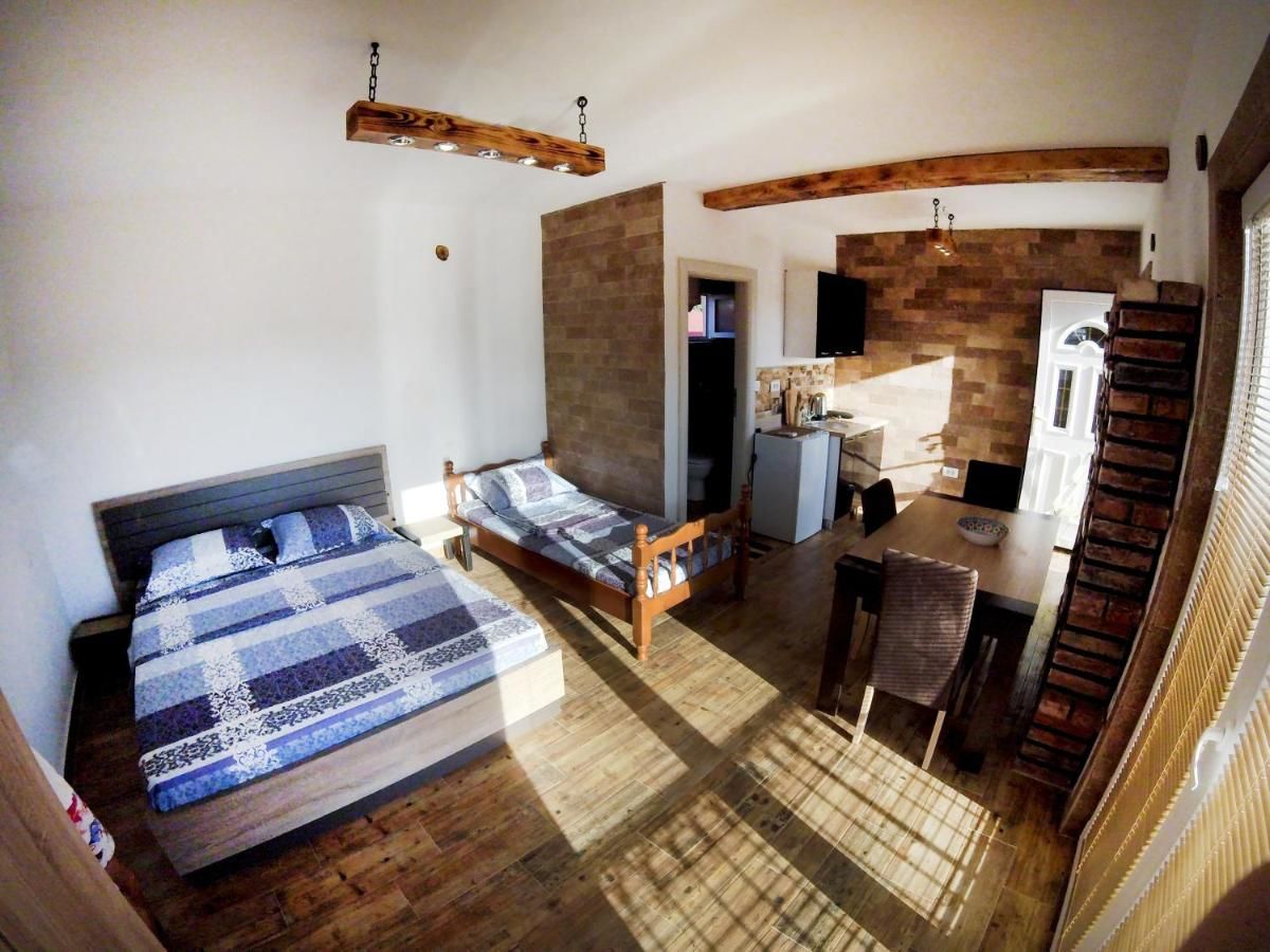 Гостевой дом Rooms Lazarević Сутоморе-39