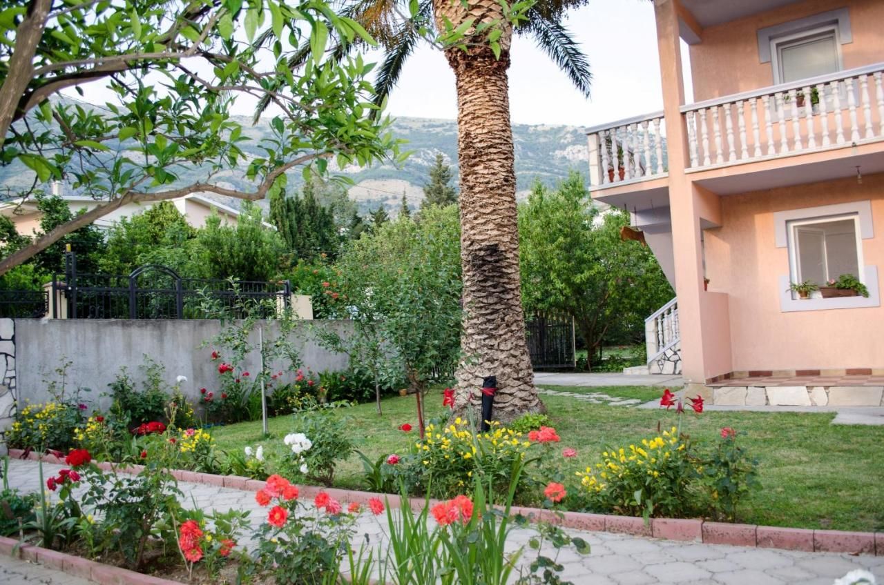 Гостевой дом Rooms Lazarević Сутоморе-43