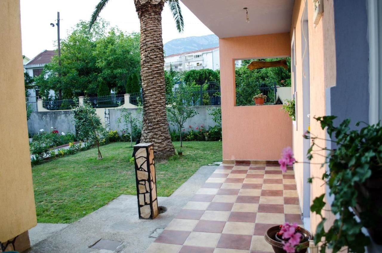 Гостевой дом Rooms Lazarević Сутоморе-47