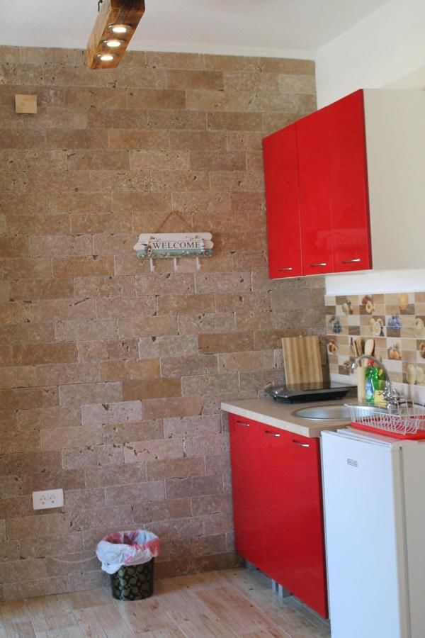 Гостевой дом Rooms Lazarević Сутоморе-12