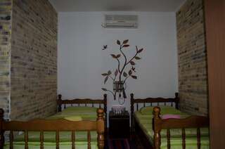 Гостевой дом Rooms Lazarević Сутоморе Двухместный номер с 2 отдельными кроватями-12