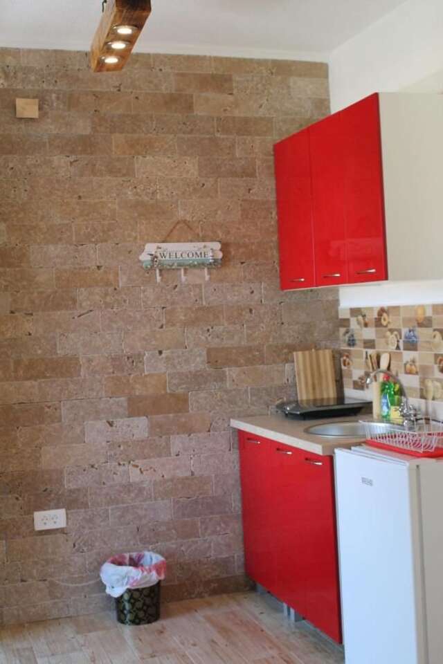 Гостевой дом Rooms Lazarević Сутоморе-11